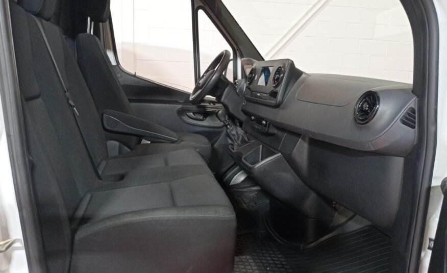 MERCEDES-BENZ Sprinter 311 CDI COMPACTO 3.5T