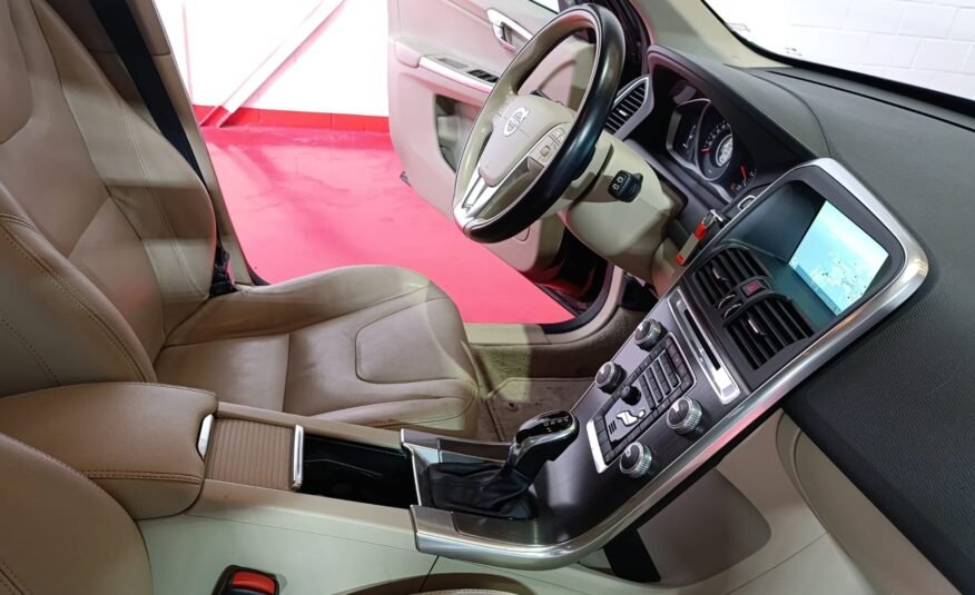 VOLVO XC60 2.0 D4 KINETIC AUTO