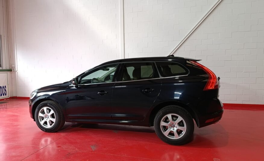VOLVO XC60 2.0 D4 KINETIC AUTO