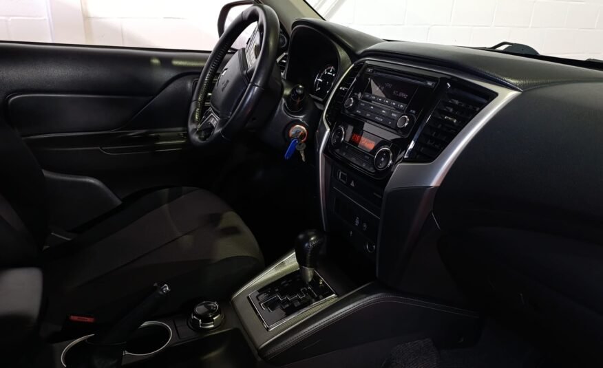MITSUBISHI L200 DC 220 DID MPro Auto