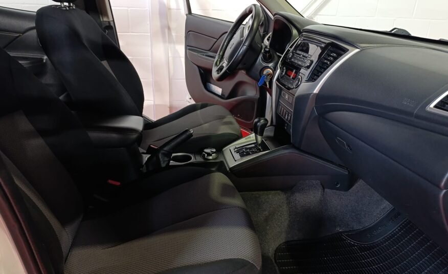 MITSUBISHI L200 DC 220 DID MPro Auto