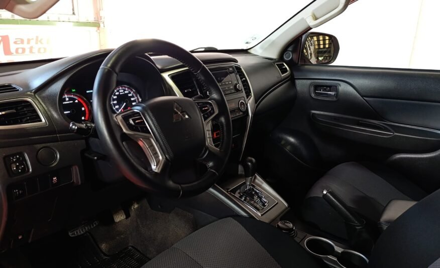 MITSUBISHI L200 DC 220 DID MPro Auto