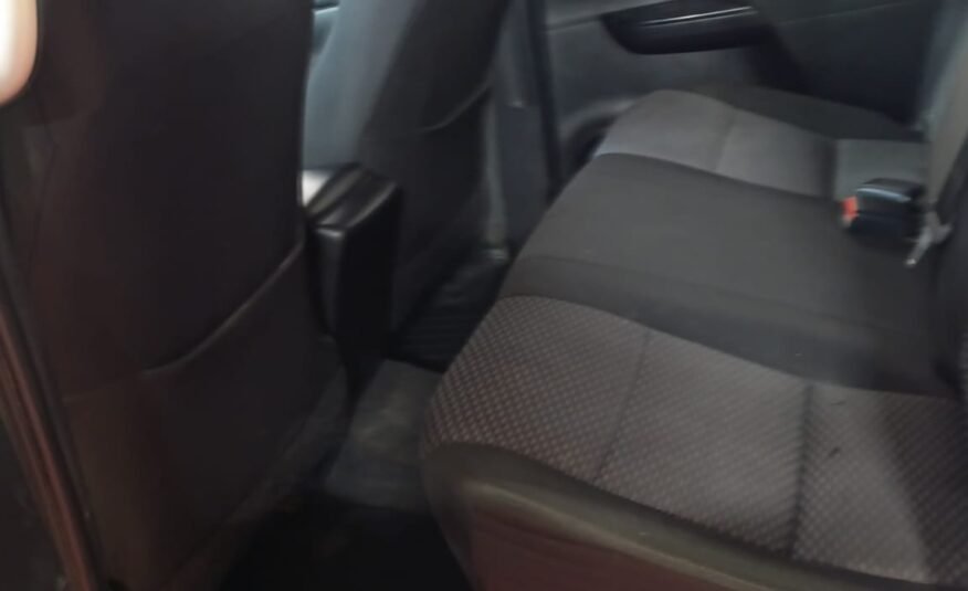 TOYOTA HILUX D4D DOBLE CABINA GX
