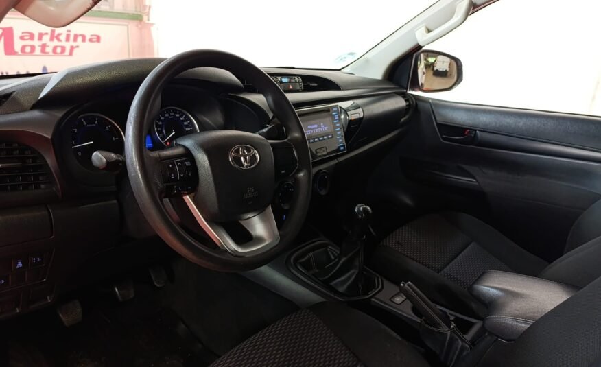 TOYOTA HILUX D4D DOBLE CABINA GX