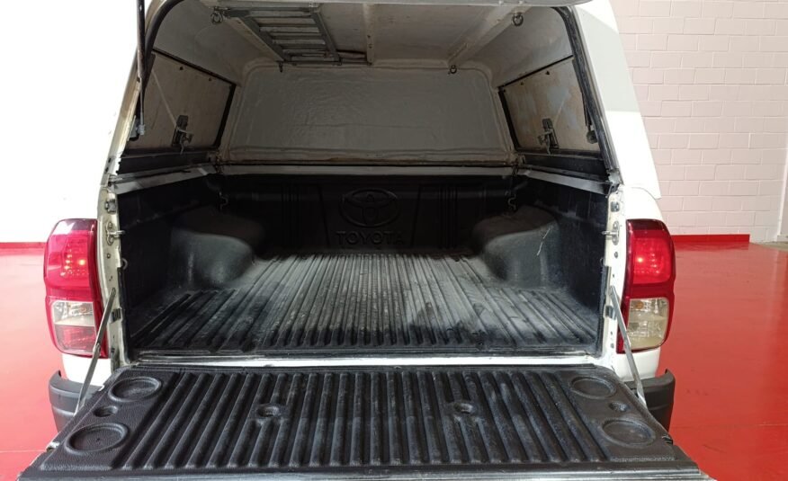 TOYOTA HILUX D4D DOBLE CABINA GX