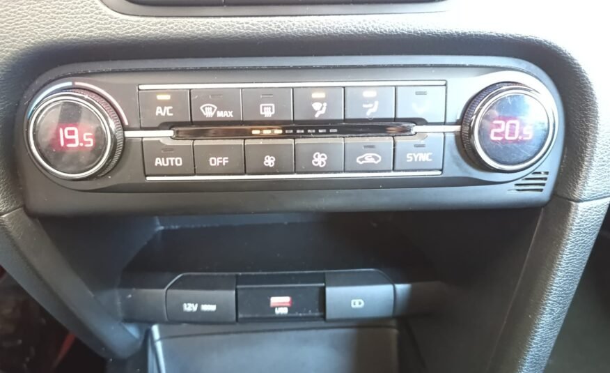 KIA CEED CRDI 136 DRIVE HIBRIDO/DIESEL