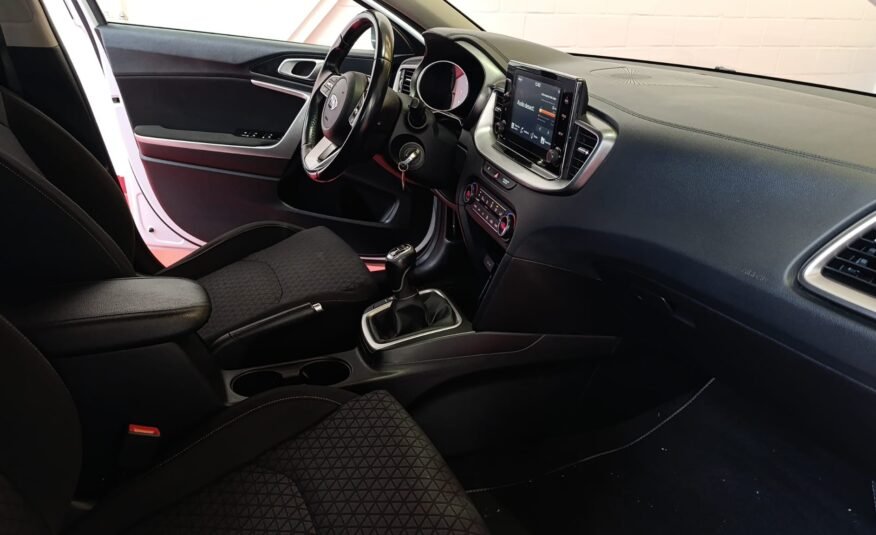 KIA CEED CRDI 136 DRIVE HIBRIDO/DIESEL