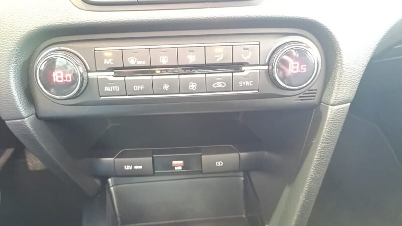 KIA CEED 1.6 MHEV IMT 136 CV DRIVE