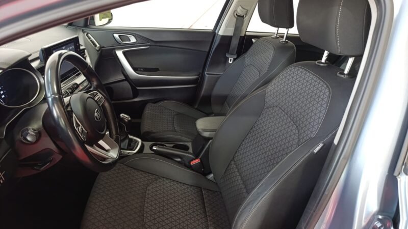 KIA CEED 1.6 MHEV IMT 136 CV DRIVE