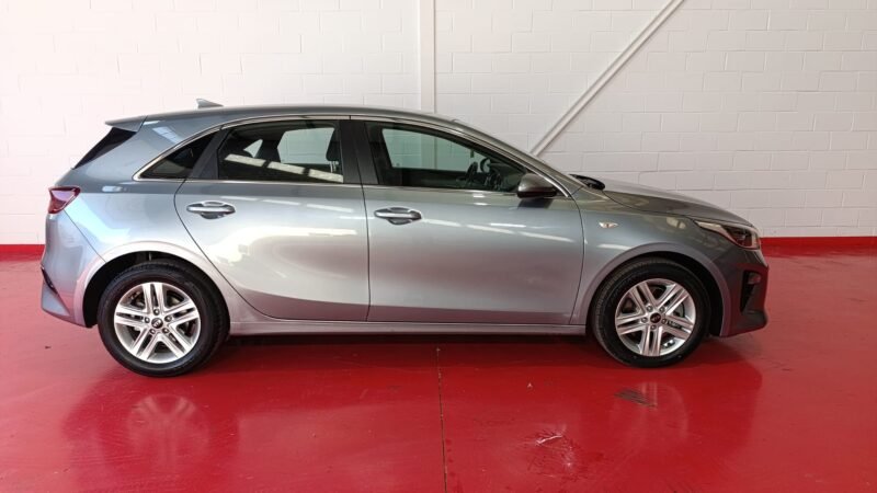 KIA CEED 1.6 MHEV IMT 136 CV DRIVE