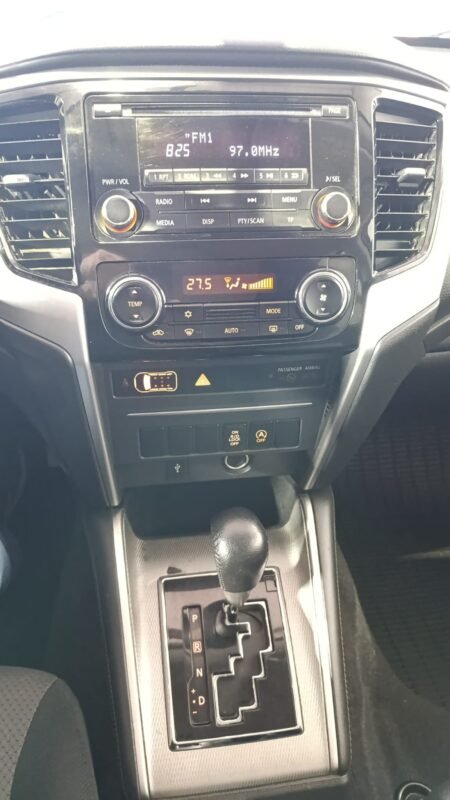 MITSUBISHI L200 DC 220 DID MPro Auto