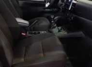 TOYOTA Hilux 2.4 D4D Cabina Doble GX 4p.