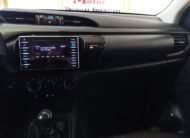 TOYOTA Hilux 2.4 D4D Cabina Doble GX 4p.