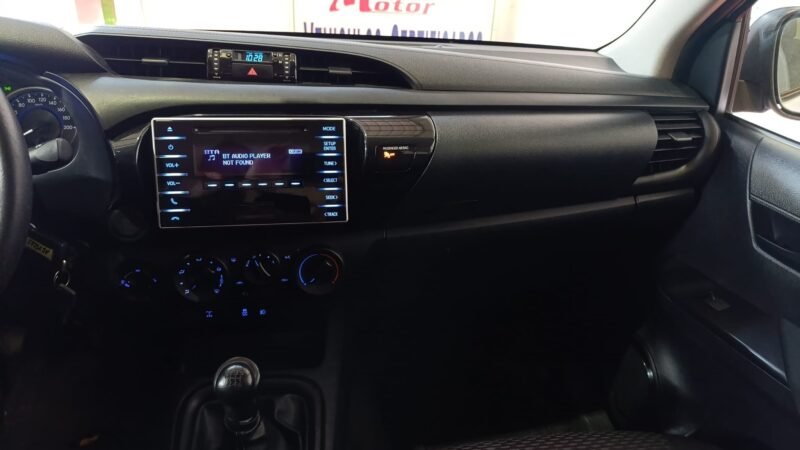 TOYOTA Hilux 2.4 D4D Cabina Doble GX 4p.