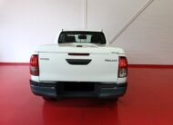 TOYOTA Hilux 2.4 D4D Cabina Doble GX 4p.