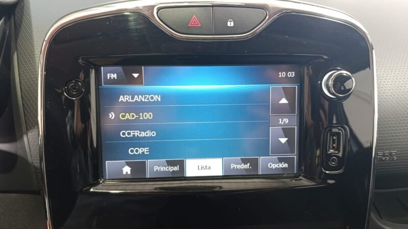 RENAULT Clio CLIO IV 1.5 ENERGY