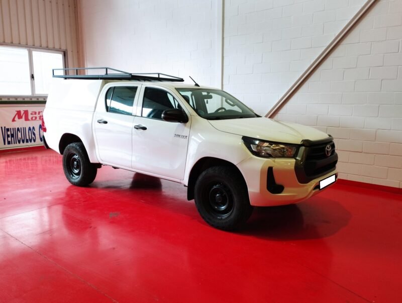 TOYOTA HILUX 2.4D4D CABINA DOBLE GX