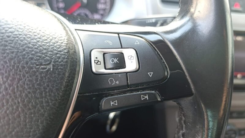 VOLKSWAGEN GOLF 1.6 TDI VII