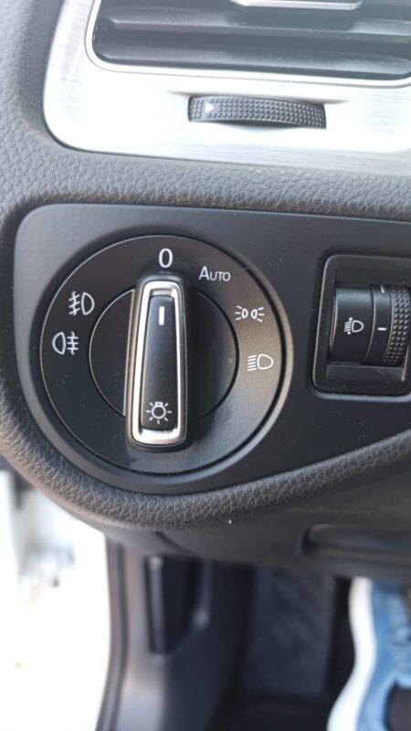 VOLKSWAGEN GOLF 1.6 TDI VII