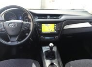 TOYOTA AVENSIS 2.0 D4D ADVANCE 5P