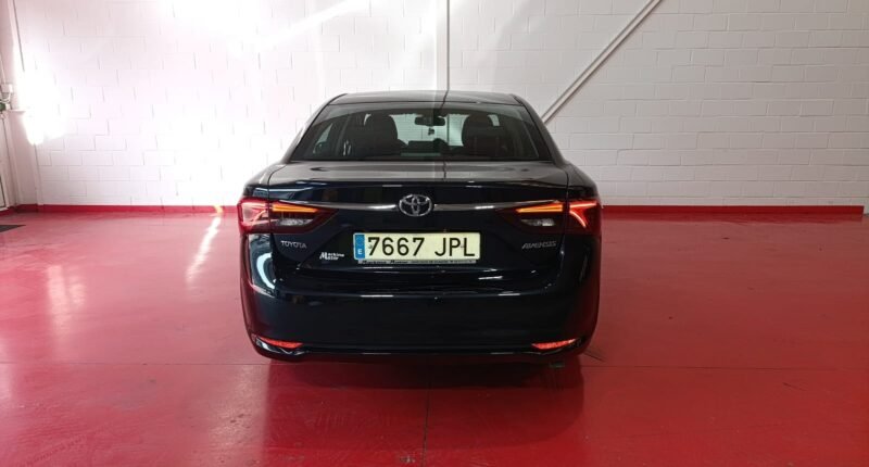 TOYOTA AVENSIS 2.0 D4D ADVANCE 5P