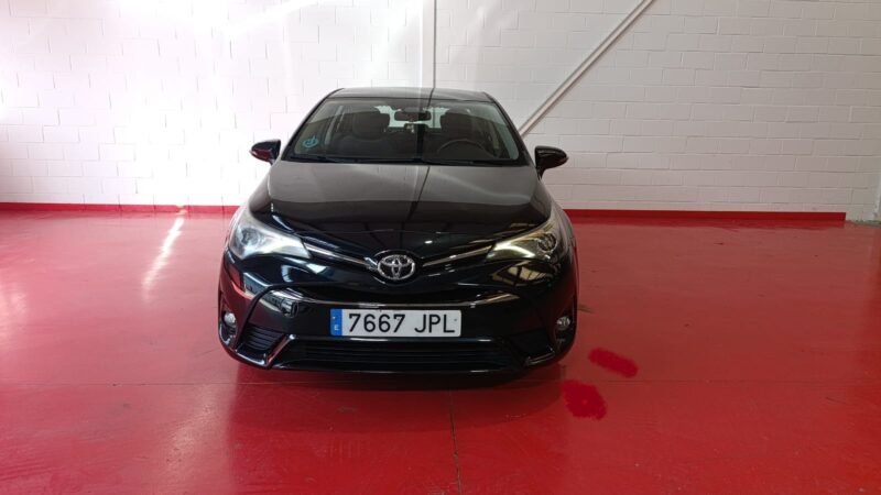 TOYOTA AVENSIS 2.0 D4D ADVANCE 5P