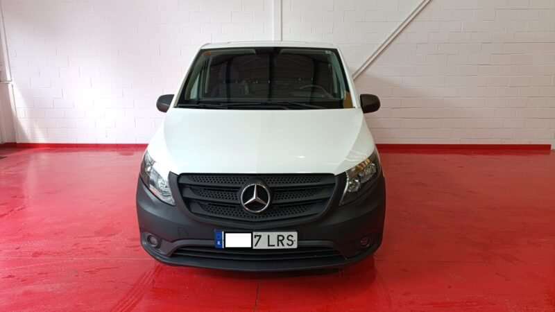 MERCEDES VITO FURGON BASE LARGA