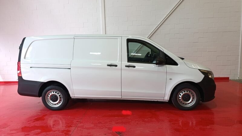 MERCEDES VITO FURGON BASE LARGA