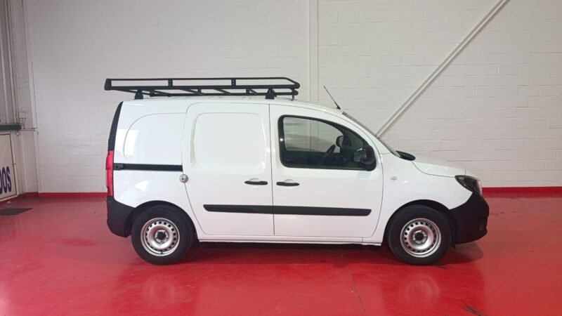 MERCEDES CITAN 110 CDI 70KW FURGON BASE LARGO