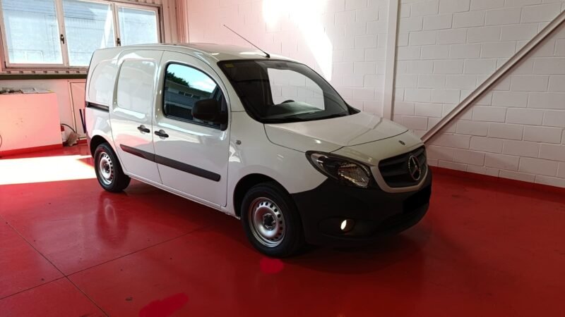 MERCEDES CITAN 110 CDI 70KW FURGON BASE LARGO