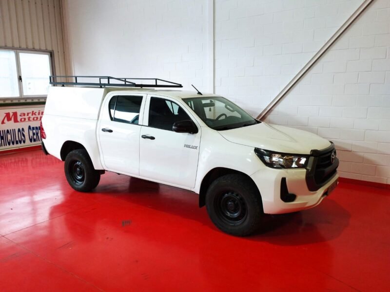 TOYOTA HILUX 2.4 D4D Cabina Doble GX 4p.