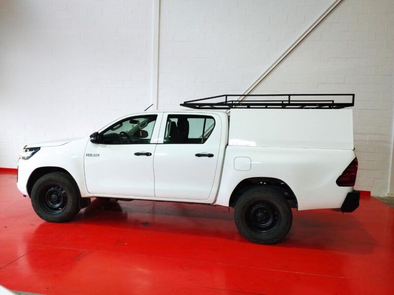 TOYOTA HILUX 2.4 D4D Cabina Doble GX 4p.