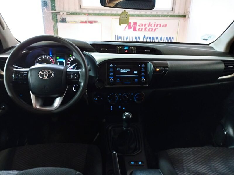 TOYOTA HILUX 2.4 D4D Cabina Doble GX 4p.