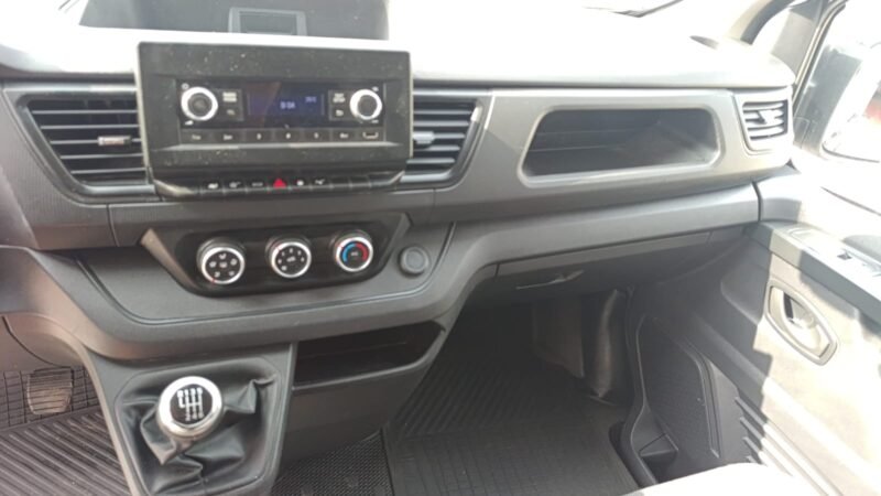 RENAULT TRAFIC FURGON L2H1 CARGA AUMENTADA 110CV