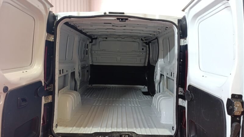 RENAULT TRAFIC FURGON L2H1 CARGA AUMENTADA 110CV