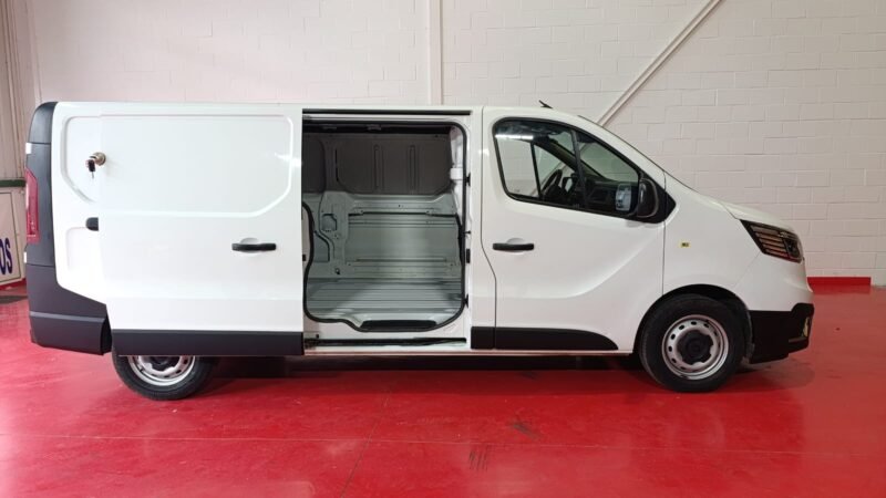 RENAULT TRAFIC FURGON L2H1 CARGA AUMENTADA 110CV