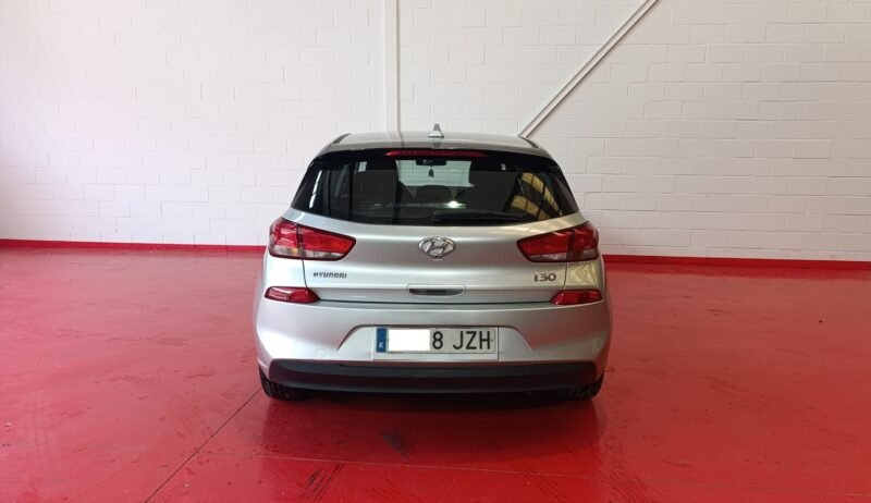 HYUNDAI I30 1.6 CRDI 5P KLASS