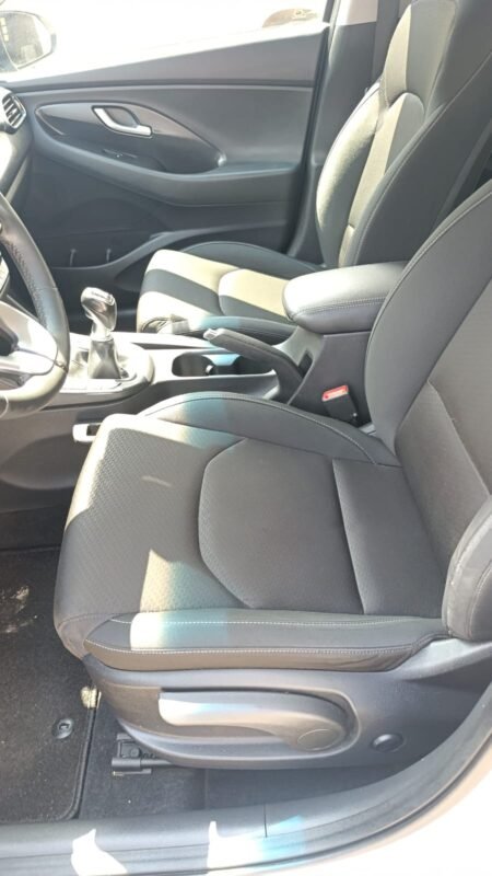HYUNDAI I30 1.6 CRDI 5P KLASS