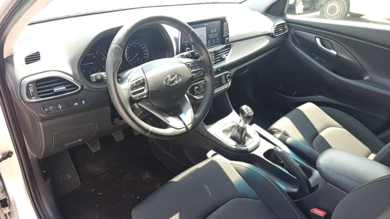 HYUNDAI I30 1.6 CRDI 5P KLASS